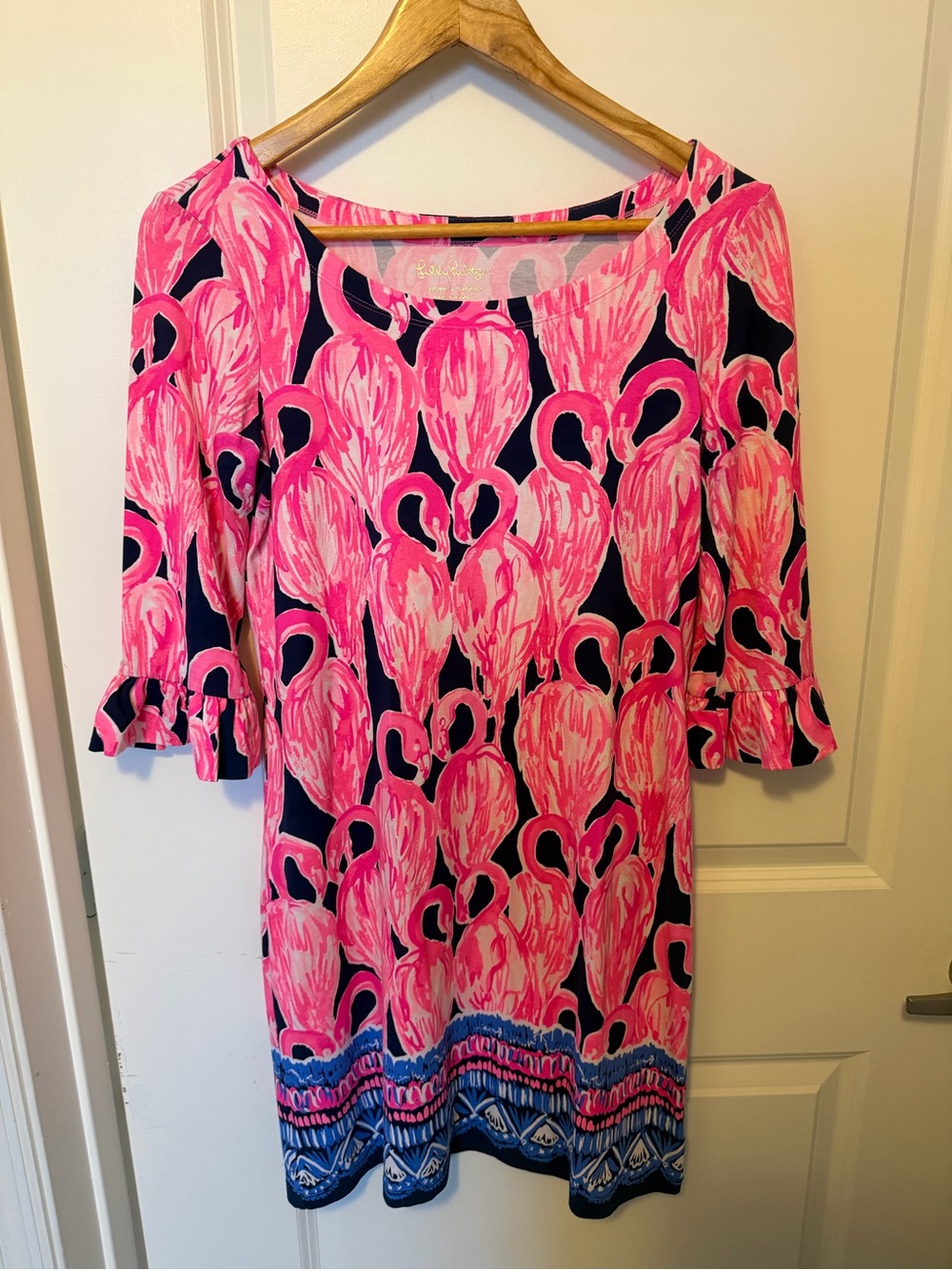 Lilly Pulitzer Pink & Navy Flamingo Print dress. Small